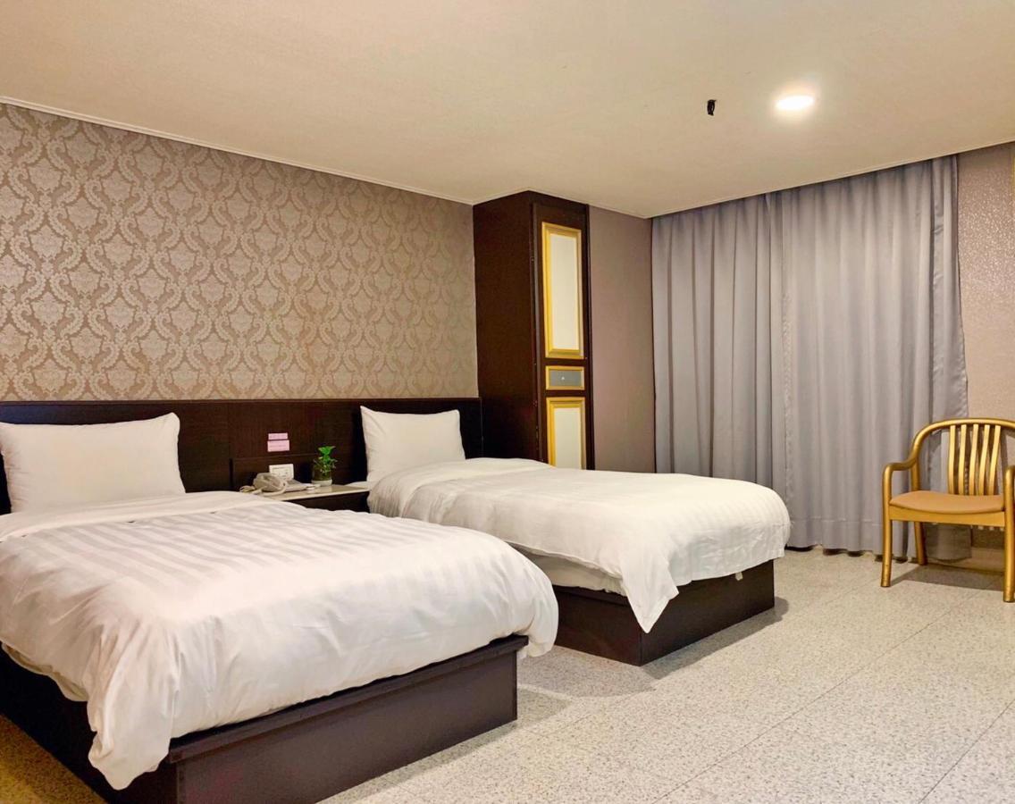 Jing Dian Business Hotel Tchao-jüan Exteriér fotografie